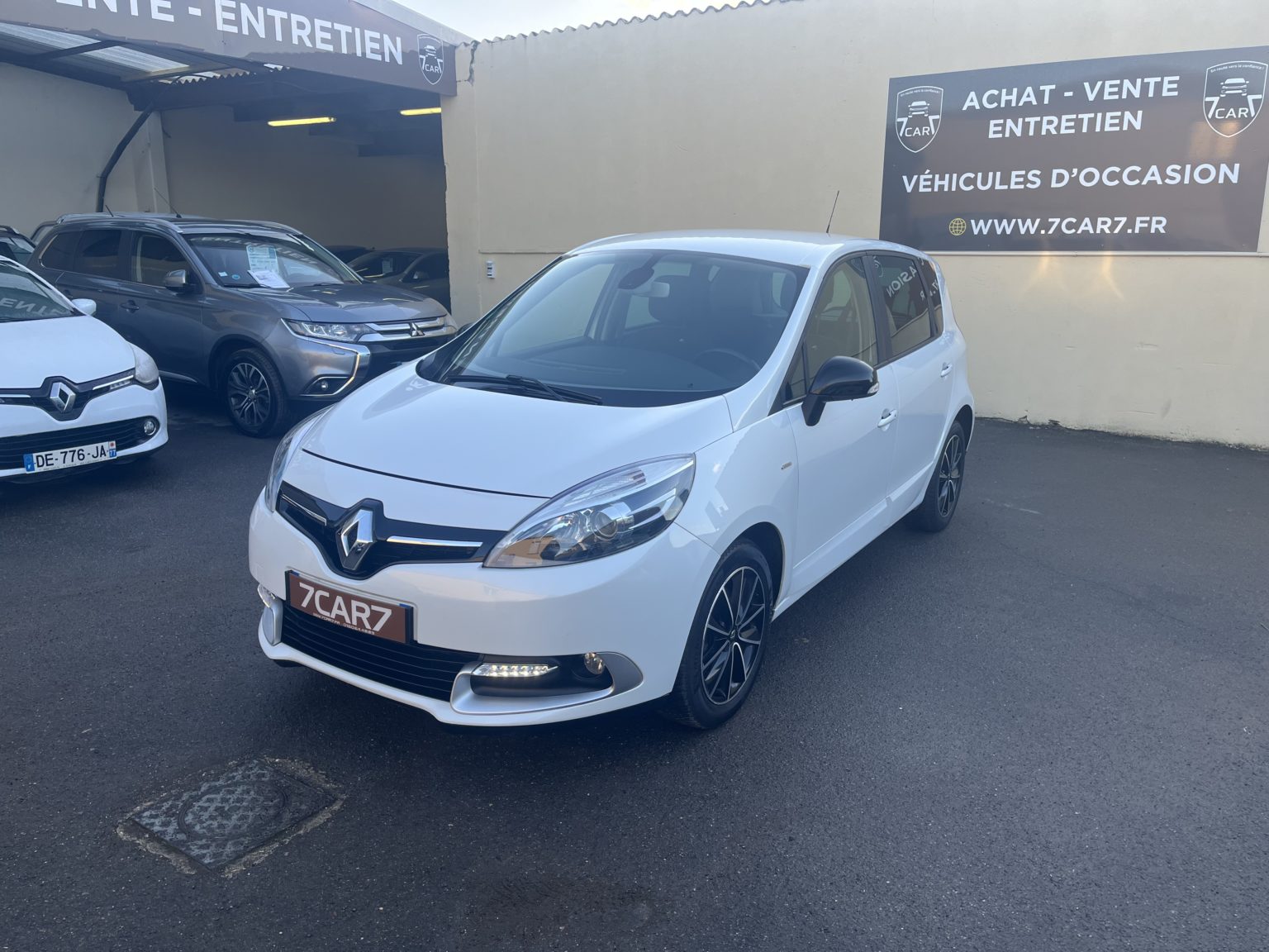 RENAULT SCENIC III LIMITED .2016.