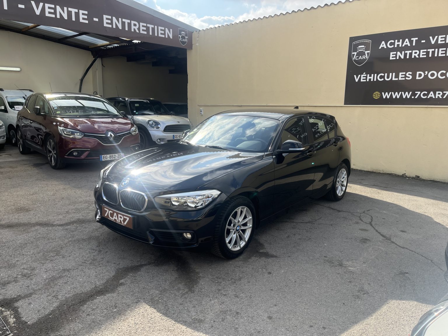 BMW SÉRIE 1 LOUNGE .2015.
