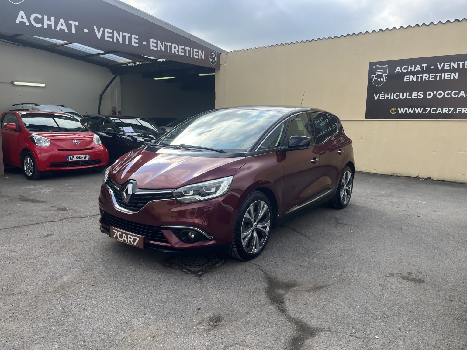 RENAULT SCENIC IV INTENS .2016.