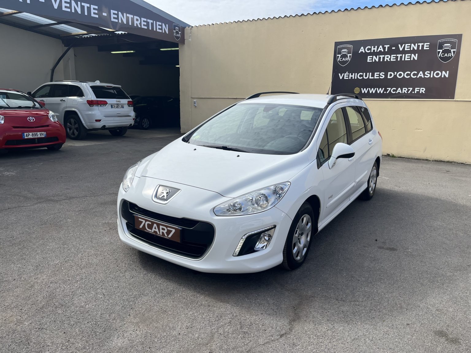 PEUGEOT 308 SW BUSINESS .2013.