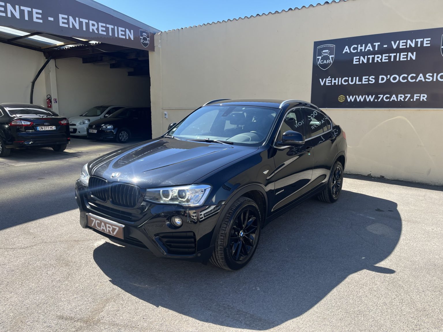 BMW X4 LOUNGE PLUS .2015.