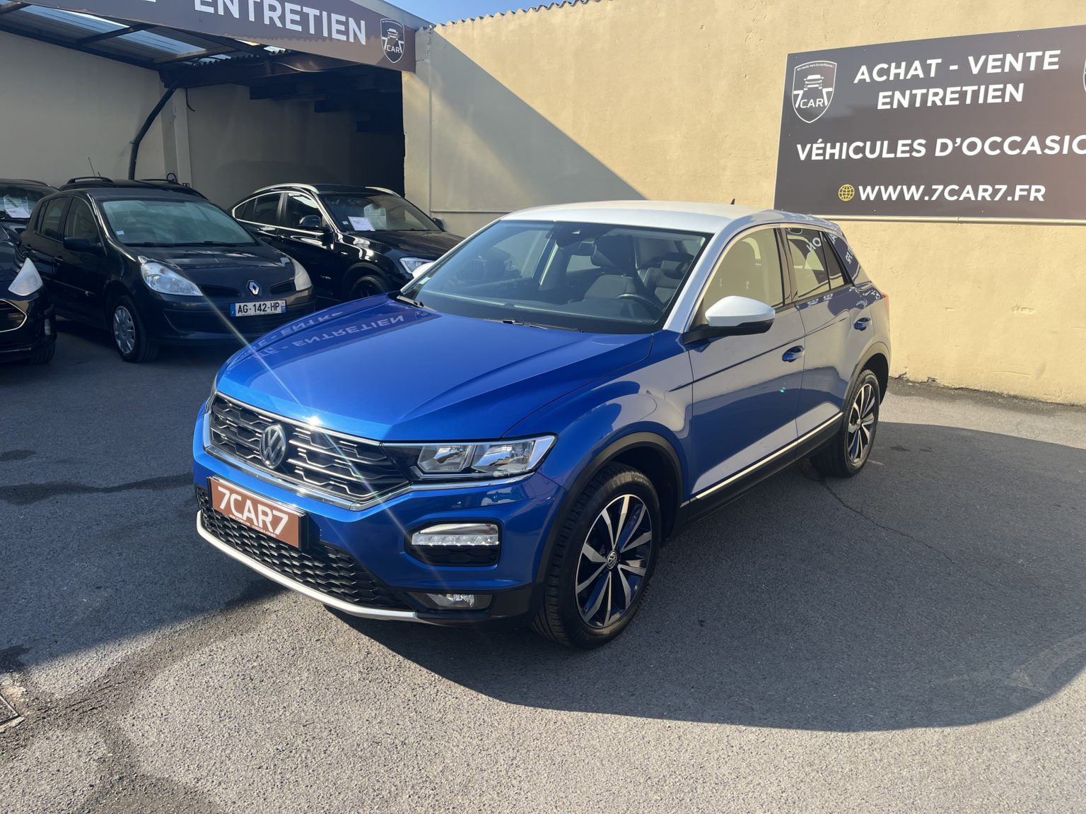 VOLKSWAGEN T-ROC LOUNGE 2018.