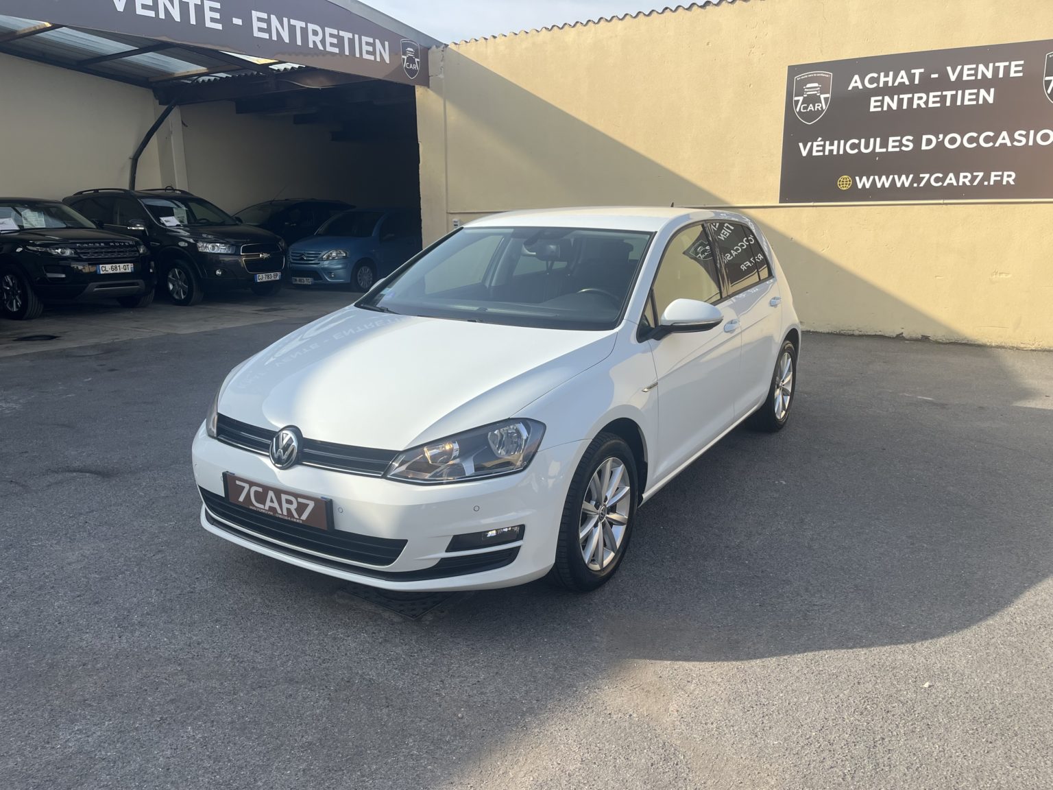 VOLKSWAGEN GOLF VII LOUNGE .2015.