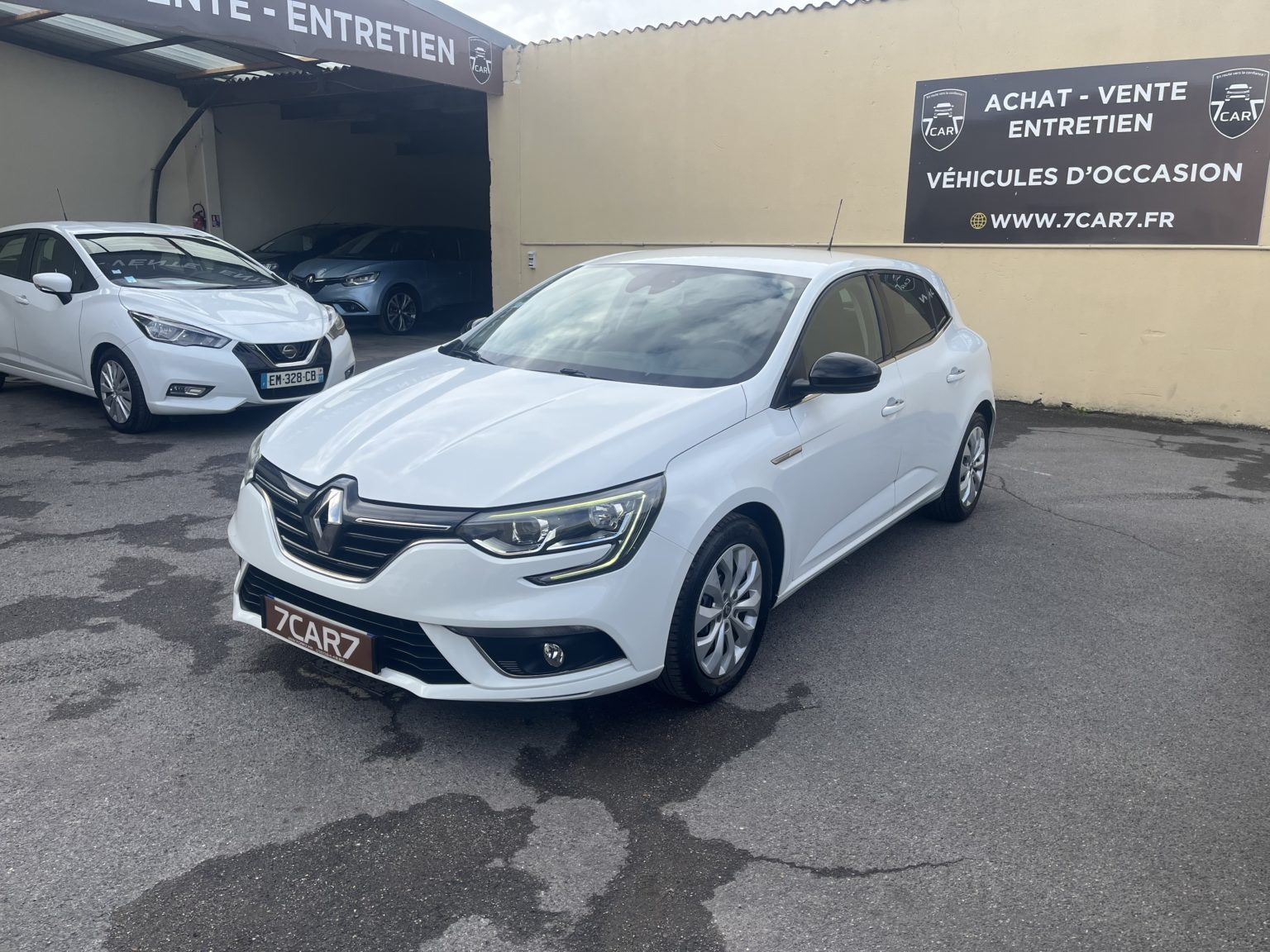 RENAULT MEGANE IV LIMITED .2017.