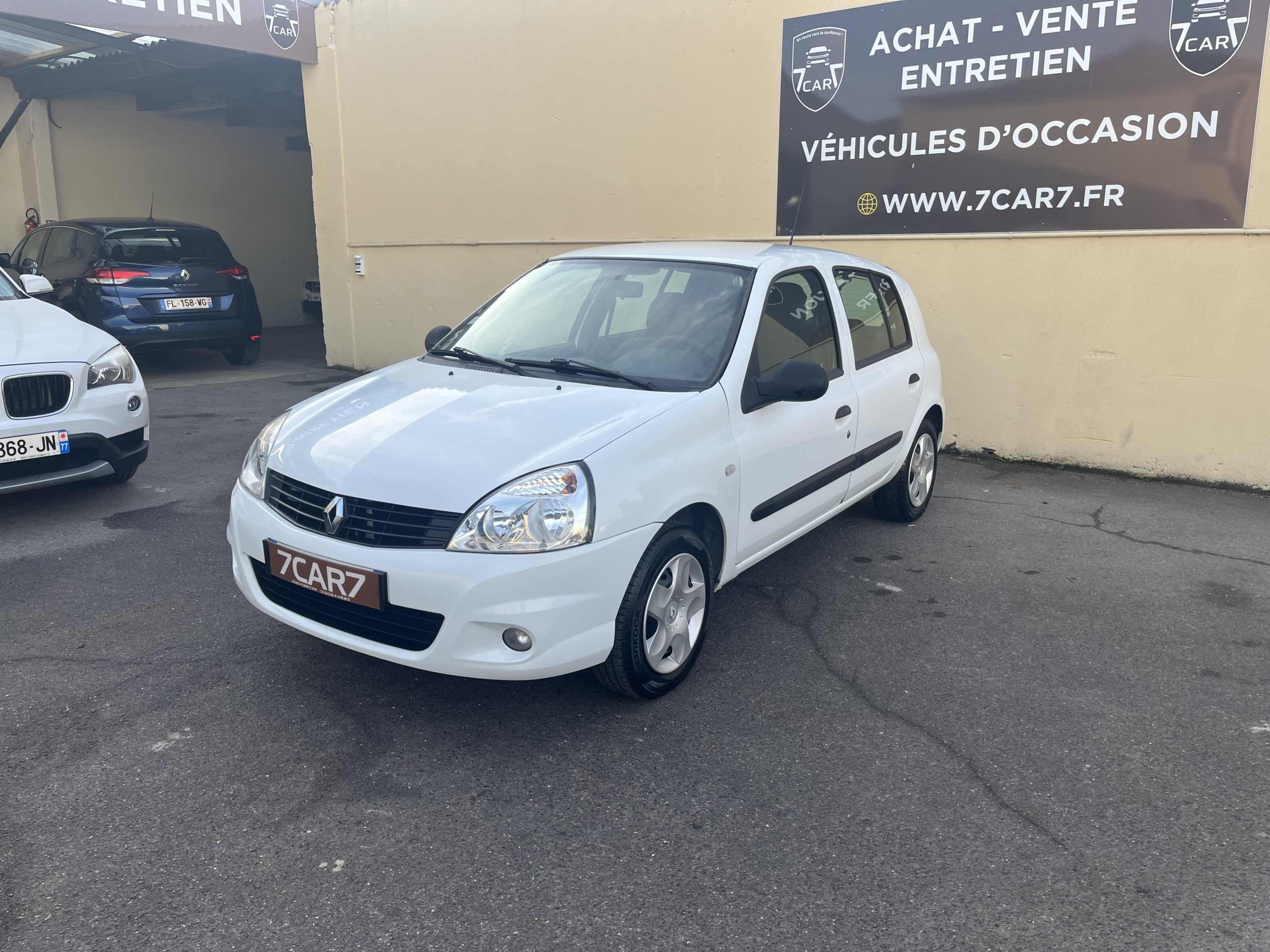 IMG_3478 RENAULT CLIO II (2) CAMPUS AUTHENTIQUE .2011.