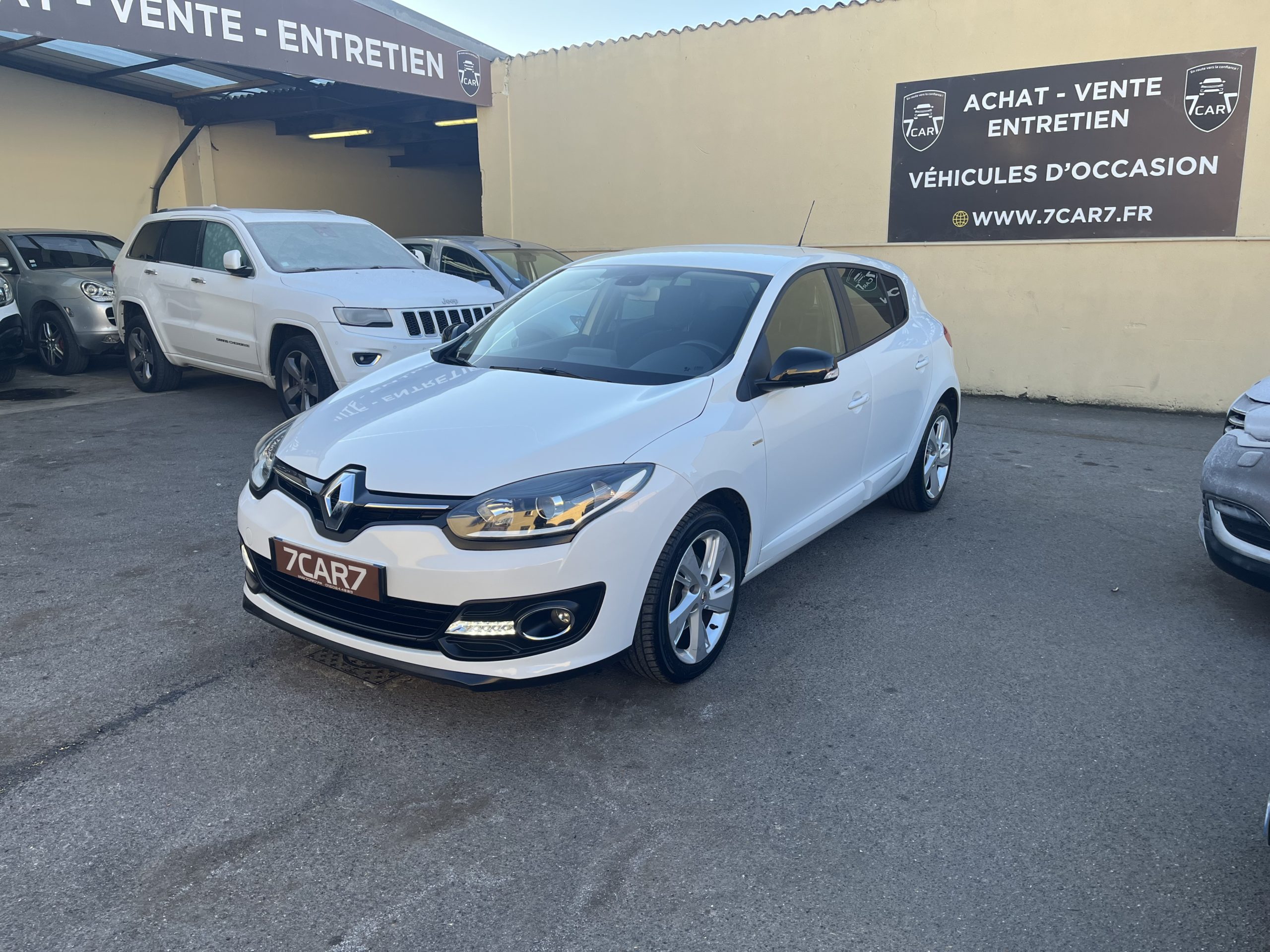 IMG_4816 RENAULT MEGANE III (3) LIMITED .2014.